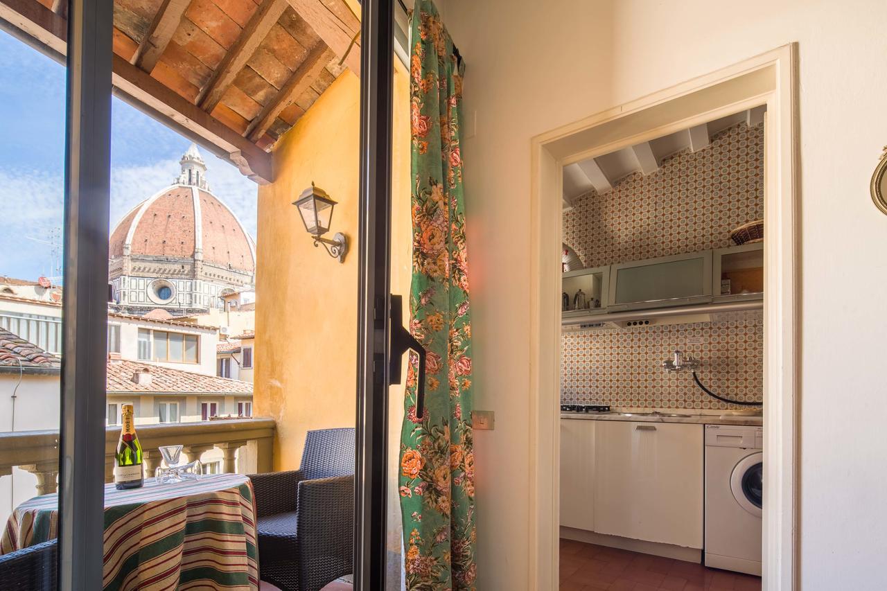 Typical Florentine Apartment Florence Luaran gambar